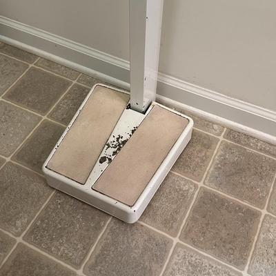 Vintage Detecto Doctor's Scale - works! (U)