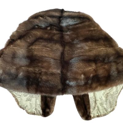 Lady's Fur Cape & Stole by Brothers Christie (B3)