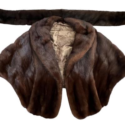 Lady's Fur Cape & Stole by Brothers Christie (B3)