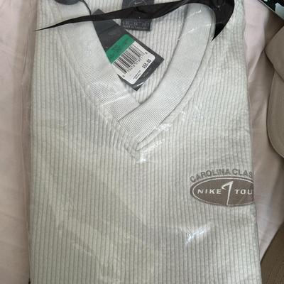 Golfer's Lot: 6 Baseball Caps, Books, Nike Shirt, Binoculars AND Tervis Tumbler (New) (B3)