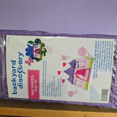 Play tent