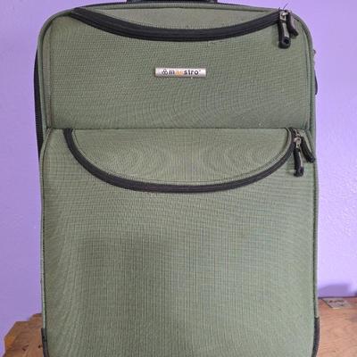 Travel suitcase