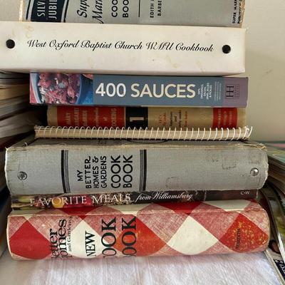 2 Boxes of Cookbooks & Recipe/Cooking Magazines (K)