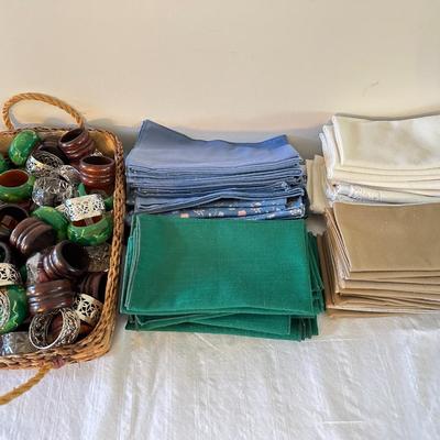 Fabric Napkin Sets and Loads of Napkin Rings in Basket (DR)