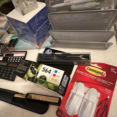 Office/Desk Lot #2 (B3)