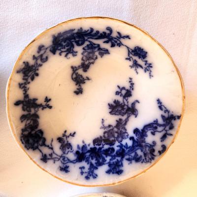 Lot #138 Lot of 6 Antique Flow Blue Small Bowls - "Ideal" pattern