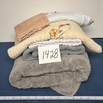 Towel Lot