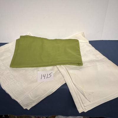 Tablecloth Lot