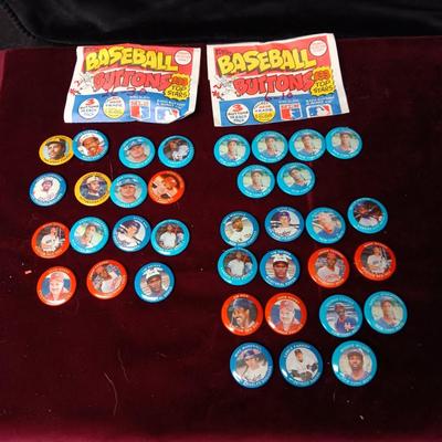 VARIOUS BASEBALL BUTTONS