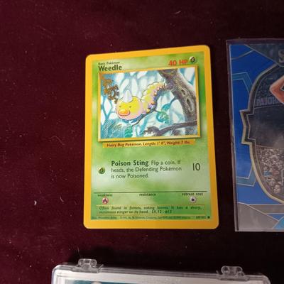 RANDOM TRADING CARDS
