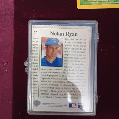 RANDOM TRADING CARDS
