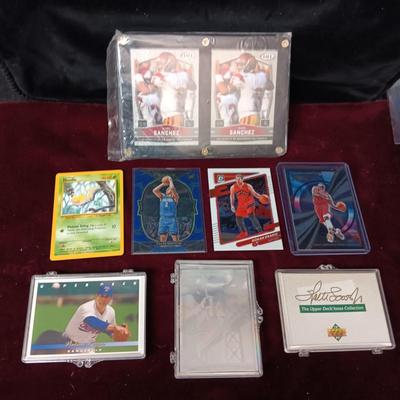 RANDOM TRADING CARDS