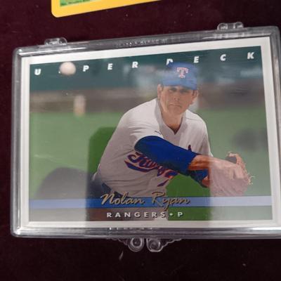 RANDOM TRADING CARDS
