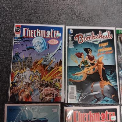 VARIETY OF COMIC BOOKS (3)