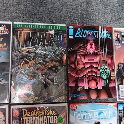 VARIETY OF COMIC BOOKS (3)