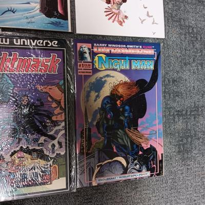VARIETY OF COMIC BOOKS (4)