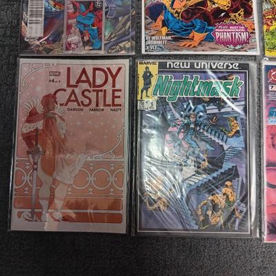 VARIETY OF COMIC BOOKS (4)