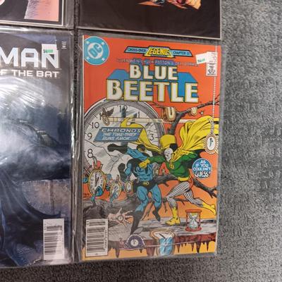 VARIETY OF COMIC BOOKS (5)