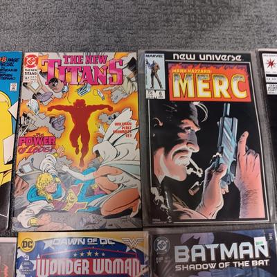 VARIETY OF COMIC BOOKS (5)