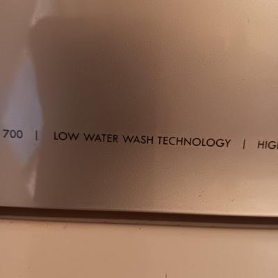 KENMORE EXTRA LARGE CAPACITY WASHING MACHINE