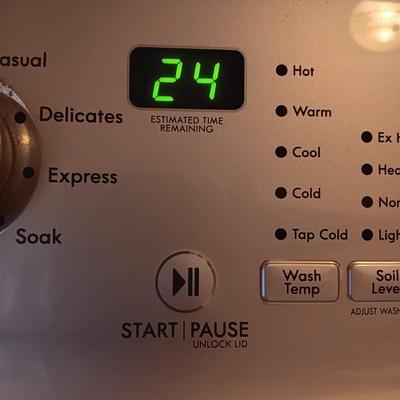 KENMORE EXTRA LARGE CAPACITY WASHING MACHINE
