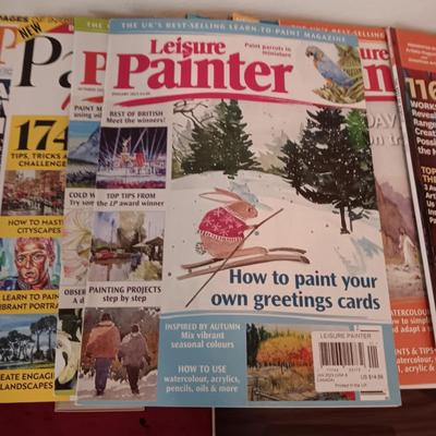 ART SUPPLIES AND 2 DIFFERENT ARTISTS MAGAZINES