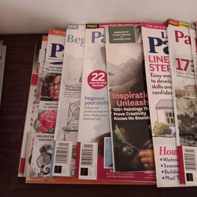 ART SUPPLIES AND 2 DIFFERENT ARTISTS MAGAZINES