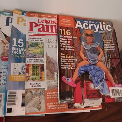 ART SUPPLIES AND 2 DIFFERENT ARTISTS MAGAZINES