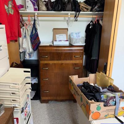 Sale Photo Thumbnail #34
