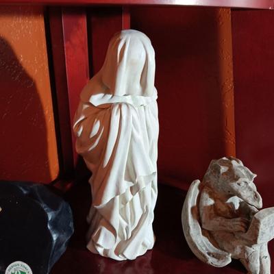 HALLOWEEN FACELESS REAPER AND A GARGOYLE