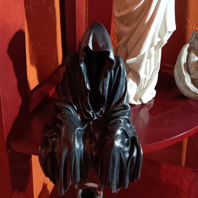 HALLOWEEN FACELESS REAPER AND A GARGOYLE
