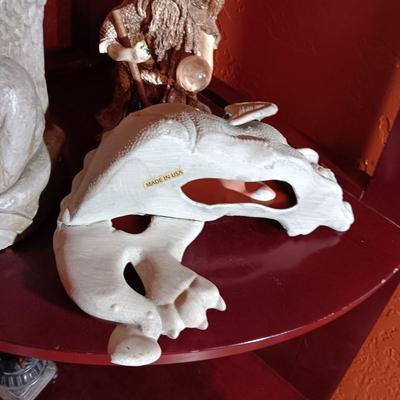 HALLOWEEN STATUES