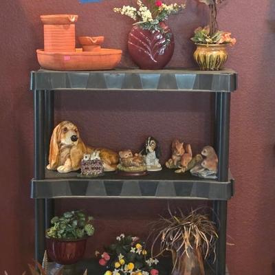 Sale Photo Thumbnail #37: Ceramic dogs
Faux plants
Clock 24”
Metal circle on the floor 19 1/2”


Shelves not inclued