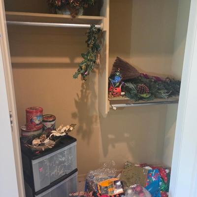 Sale Photo Thumbnail #72: Christmas decor