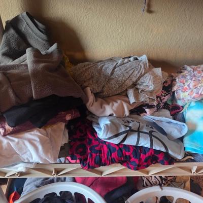 Sale Photo Thumbnail #151: Small to Large
Gloves
Winter scarves
Jeans
Capricorn
Leggings
Camisole
Tank tops
Pj’s
Socks
Men’s tshirt
Socks
Shorts
Over door shoe holder

Shelves & baskets not included