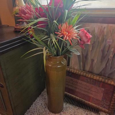 Sale Photo Thumbnail #156: Big picture - 39 1/2” x 28”
Lamps
Floral arrangement
3 other pictures

Nightstands not included