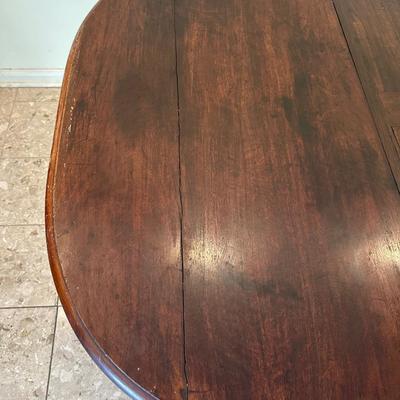 Antique Extendable Dining Table with Leaves