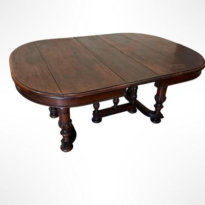 Antique Extendable Dining Table with Leaves