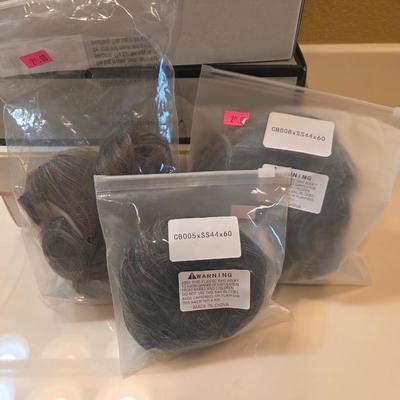 Sale Photo Thumbnail #188: Wigs for every woman
Hairdo - by hairuwear 
Envy by Alan Keaton 
Brand new, different lengths