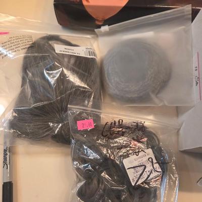 Sale Photo Thumbnail #190: Wigs for every woman
Jaclyn smith
Brand new, all different sizes