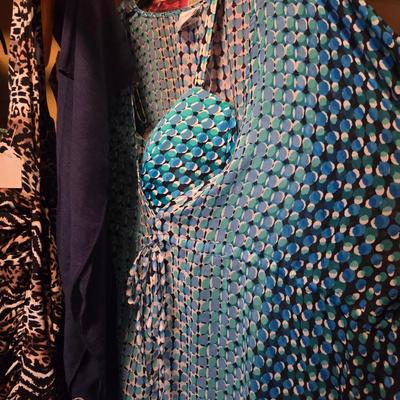 Sale Photo Thumbnail #230: Sizes medium to X-Large
