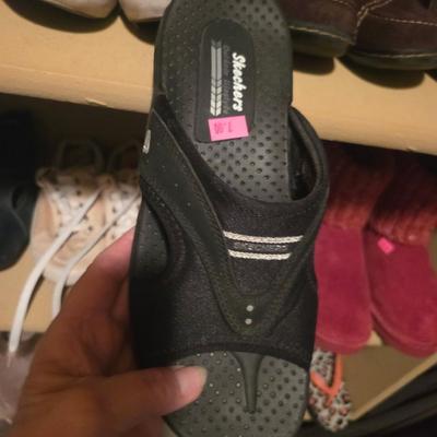 Sale Photo Thumbnail #256: Size 7
Marc fisher boots brand new
Sketchers
Bear track boots
Iam boots
Keds