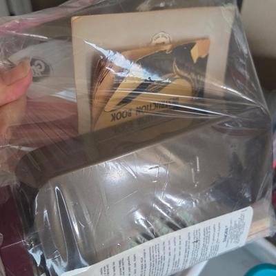 Sale Photo Thumbnail #286: Sewing
Paints
Clay
Hot glue sticks

Shelves & table not included