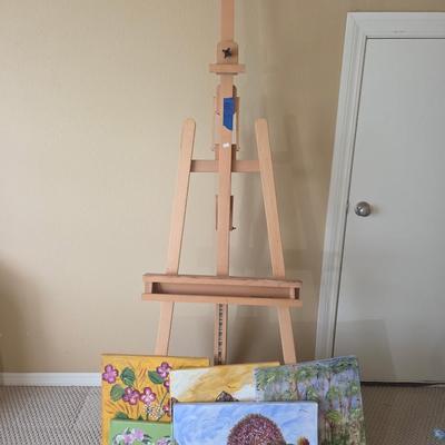 Sale Photo Thumbnail #307: Large easel
Painted pictures