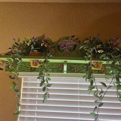 Sale Photo Thumbnail #319: 82” long
10” deep
Flowers & greenery included