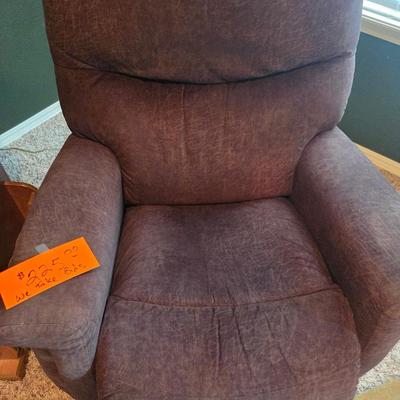 Sale Photo Thumbnail #352: Recliner needs plunger pin for footrest to stay up but works
Rug - 42x68
Lamp
End table