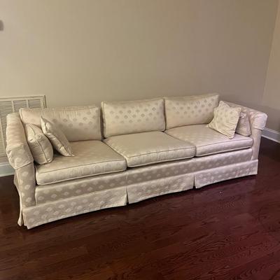 Ivory Colored Satin W/ Shell Motif Sofa (LR-MG)