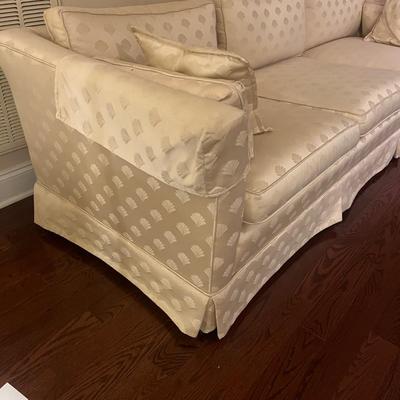 Ivory Colored Satin W/ Shell Motif Sofa (LR-MG)