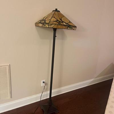 Robert Louis Tiffany Mission Style Floor Lamp (LR-MG)