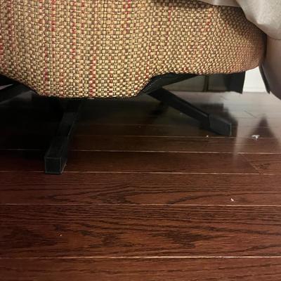 Pair Of Craftmaster Swivel Accent Chairs (LR-MG)